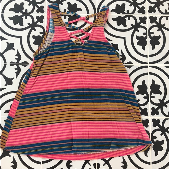 Tank top bundle - Picture 5 of 5